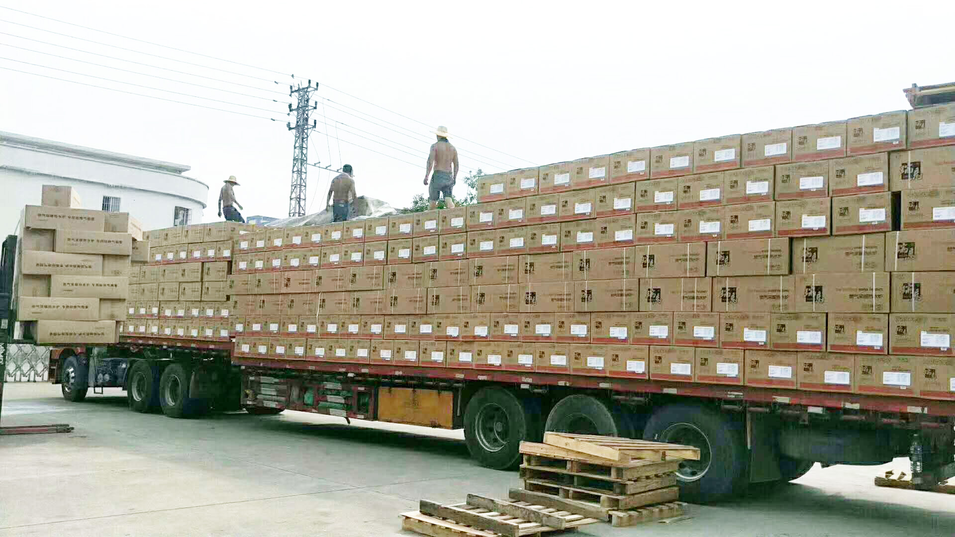 藍天保衛(wèi)戰(zhàn),瑞馬在路上! 藍天保衛(wèi)戰(zhàn),瑞馬在路上!