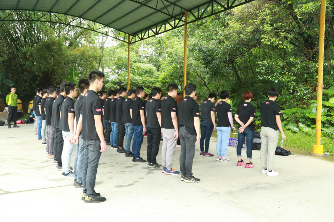 瑞馬,一支為夢想而奮斗的團隊——瑞馬生產(chǎn)部拓展活動 瑞馬,一支為夢想而奮斗的團隊——瑞馬生產(chǎn)部拓展活動